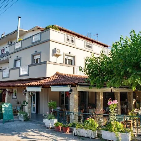 Near Olympia Апарт-отель Катаколон